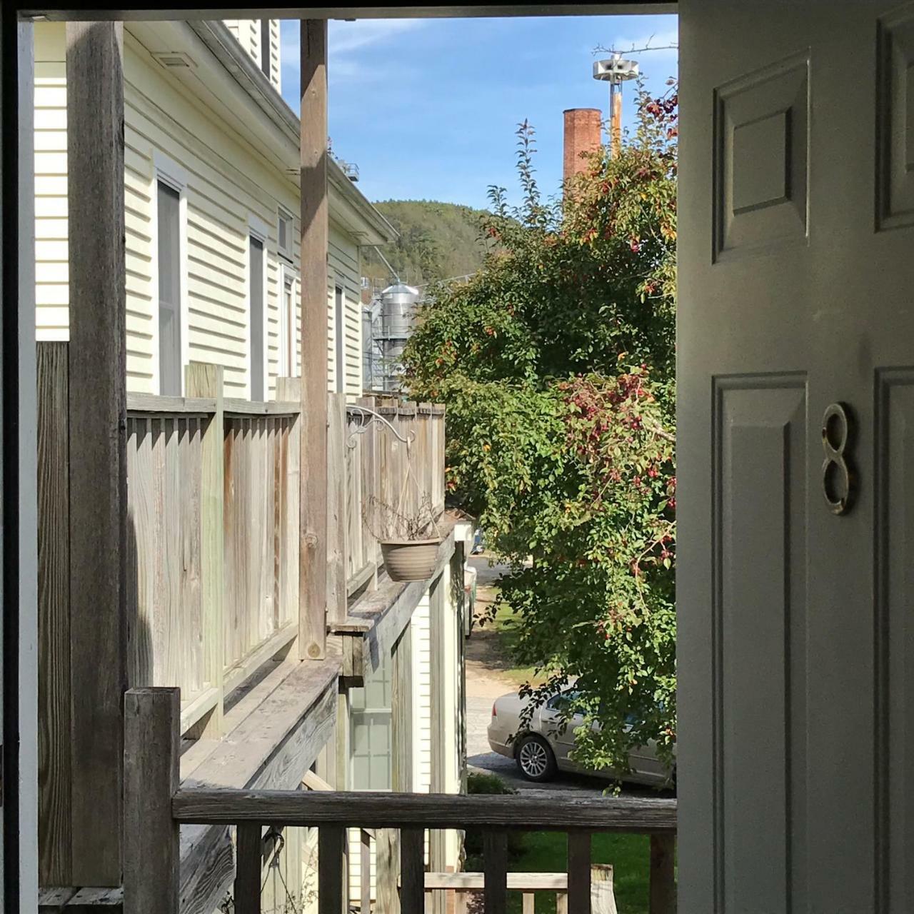 Andor Wenneson Historic Inn Peterson المظهر الخارجي الصورة