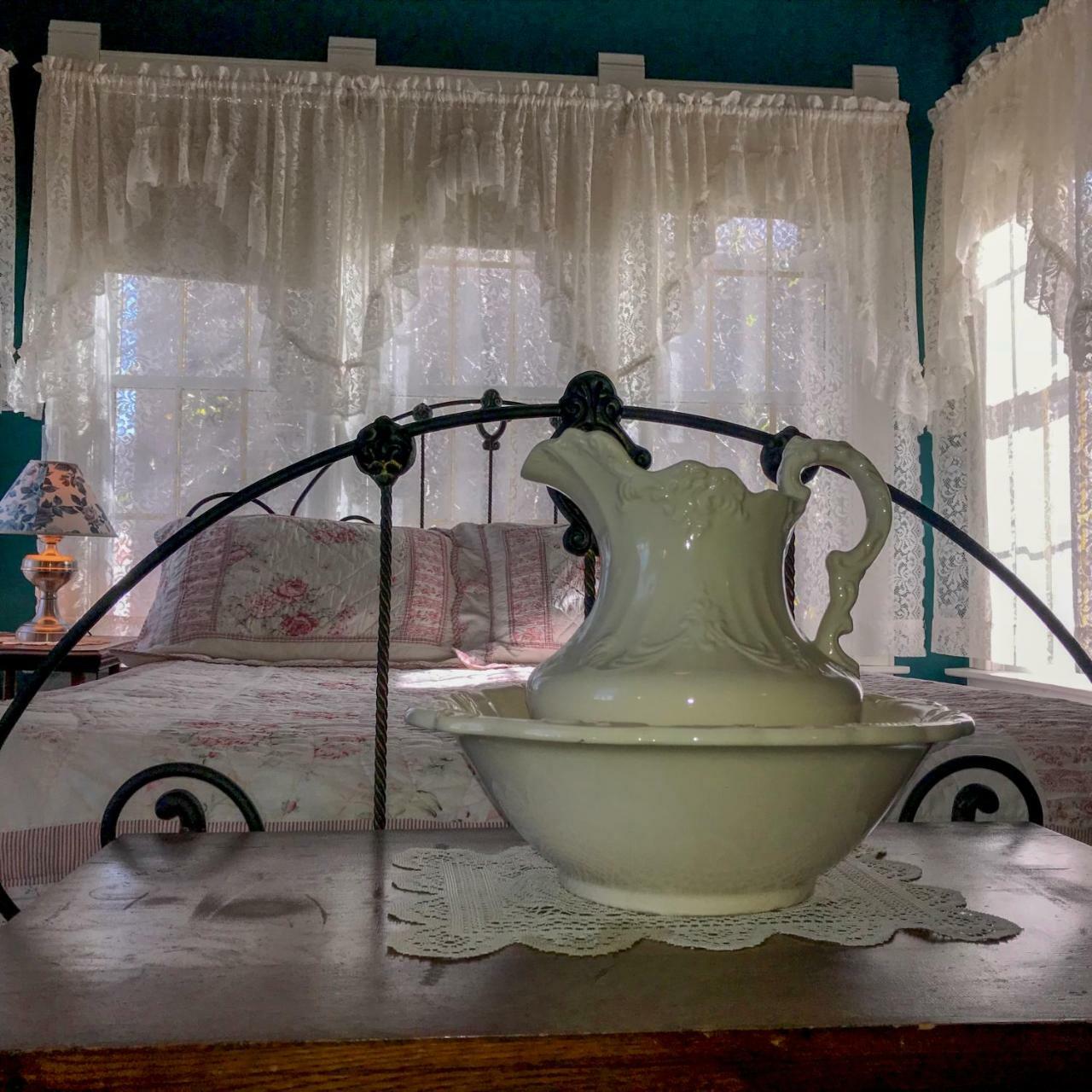Andor Wenneson Historic Inn Peterson المظهر الخارجي الصورة