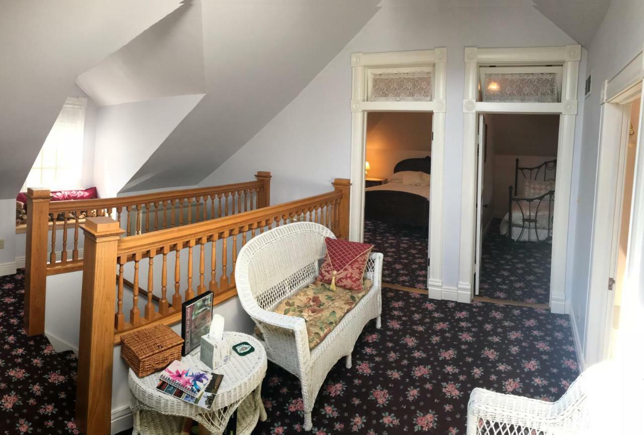 Andor Wenneson Historic Inn Peterson المظهر الخارجي الصورة