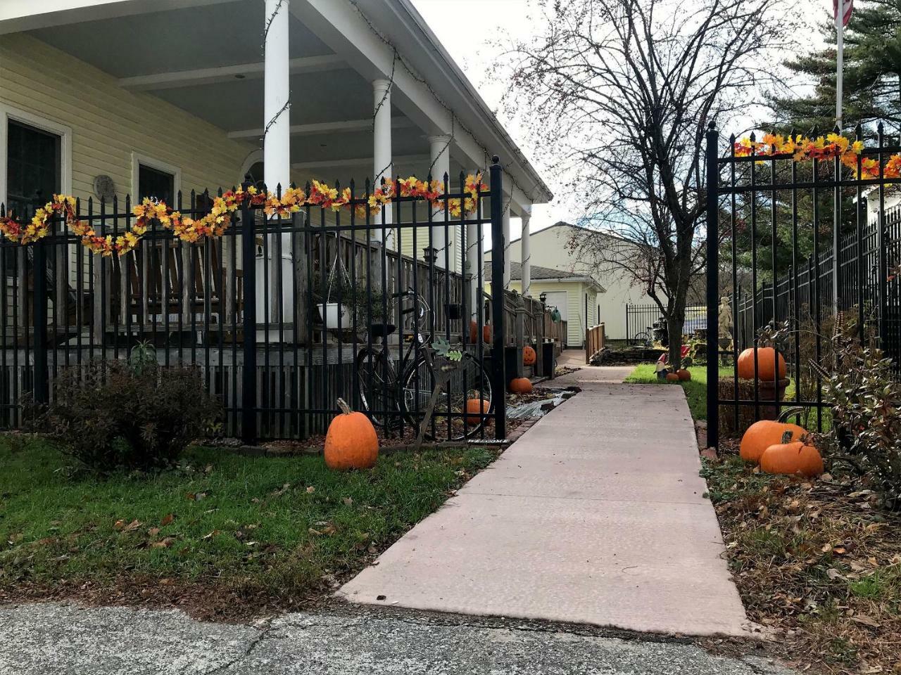 Andor Wenneson Historic Inn Peterson المظهر الخارجي الصورة